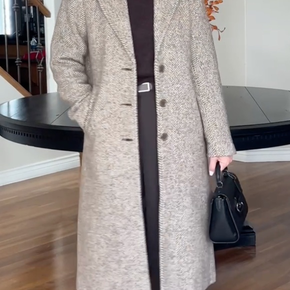 Abercrombie and Fitch Wool Blend Tailored Topcoat - Picture 2 of 8